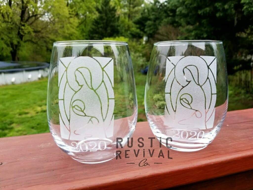 Graduate Pint & Stemless Glass - Custom with your School & Year